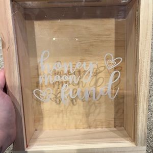 Honeymoon fund box